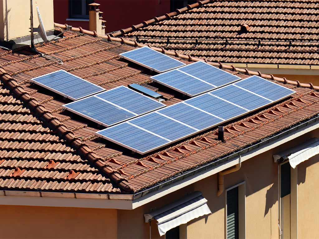 impianto-fotovoltaico-condominiale--come-funziona-e-i-costi
